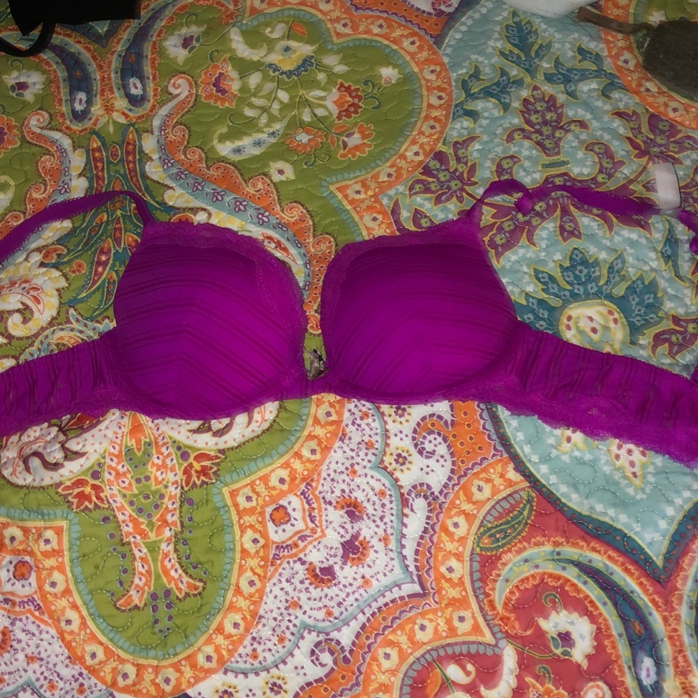 Bra 34B